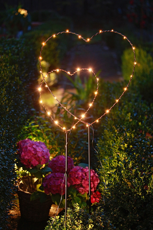 Gartenstecker "Leuchtende Herzen"